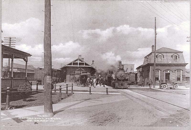 lg1910BataviaRRStation.jpg